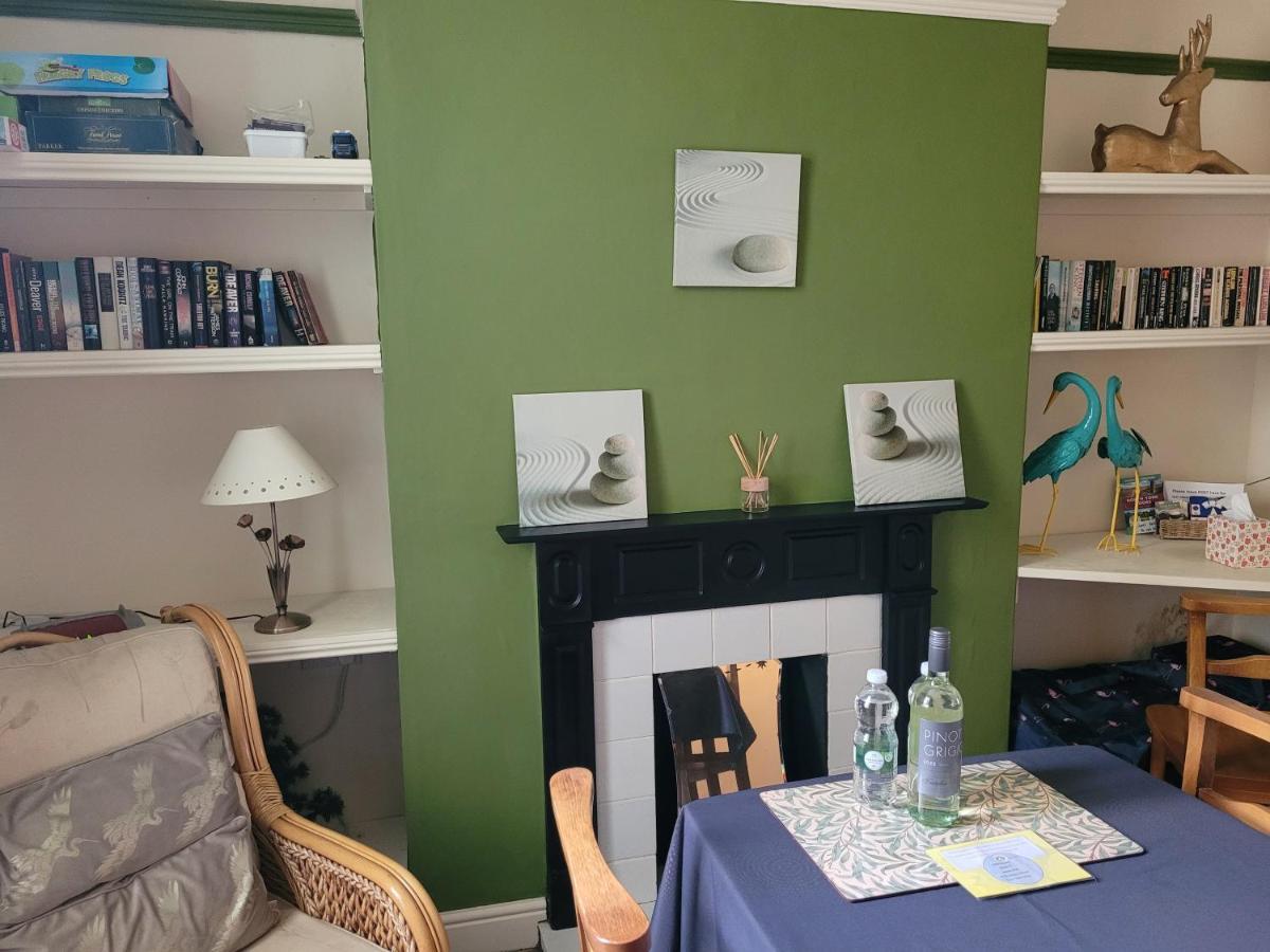 No 35 Guisborough - 2 Bedroom House Экстерьер фото